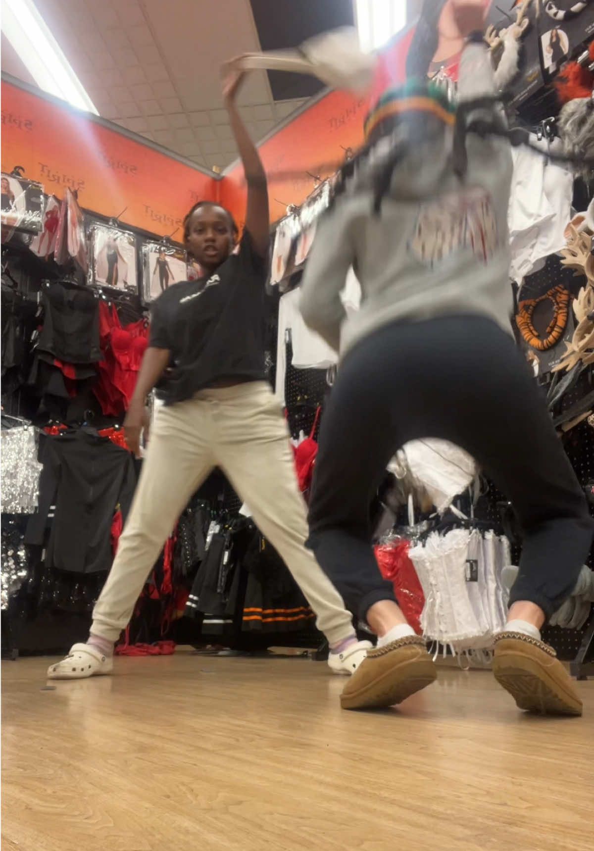 Bob Marley on the loose #fypシ゚viral #foryoupage #fypシ゚viral #halloween #foru 