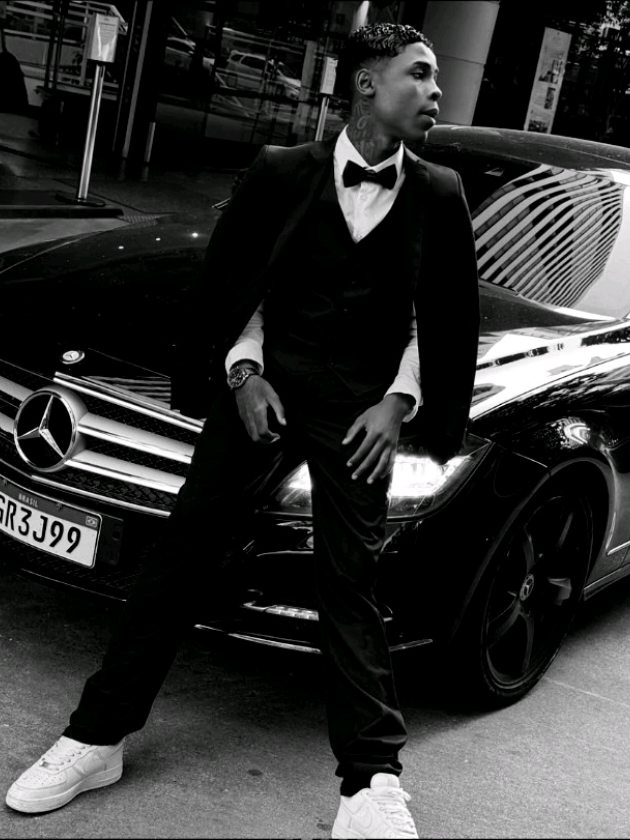 'é que eu me sinto o matuê 🏊 Meno k das antigas amassava também🔥  .... #menok #matue #fy #fyp #foryoupage 