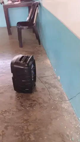 Lo que los niños, niñas, adolescentes y jóvenes necesitan no es solo protección, sino también momentos que recordar. ✨🫶🏻💕  ¡Vamos a crear recuerdos felices juntos! 🙌🏻🥰 Escuela de Folclor 