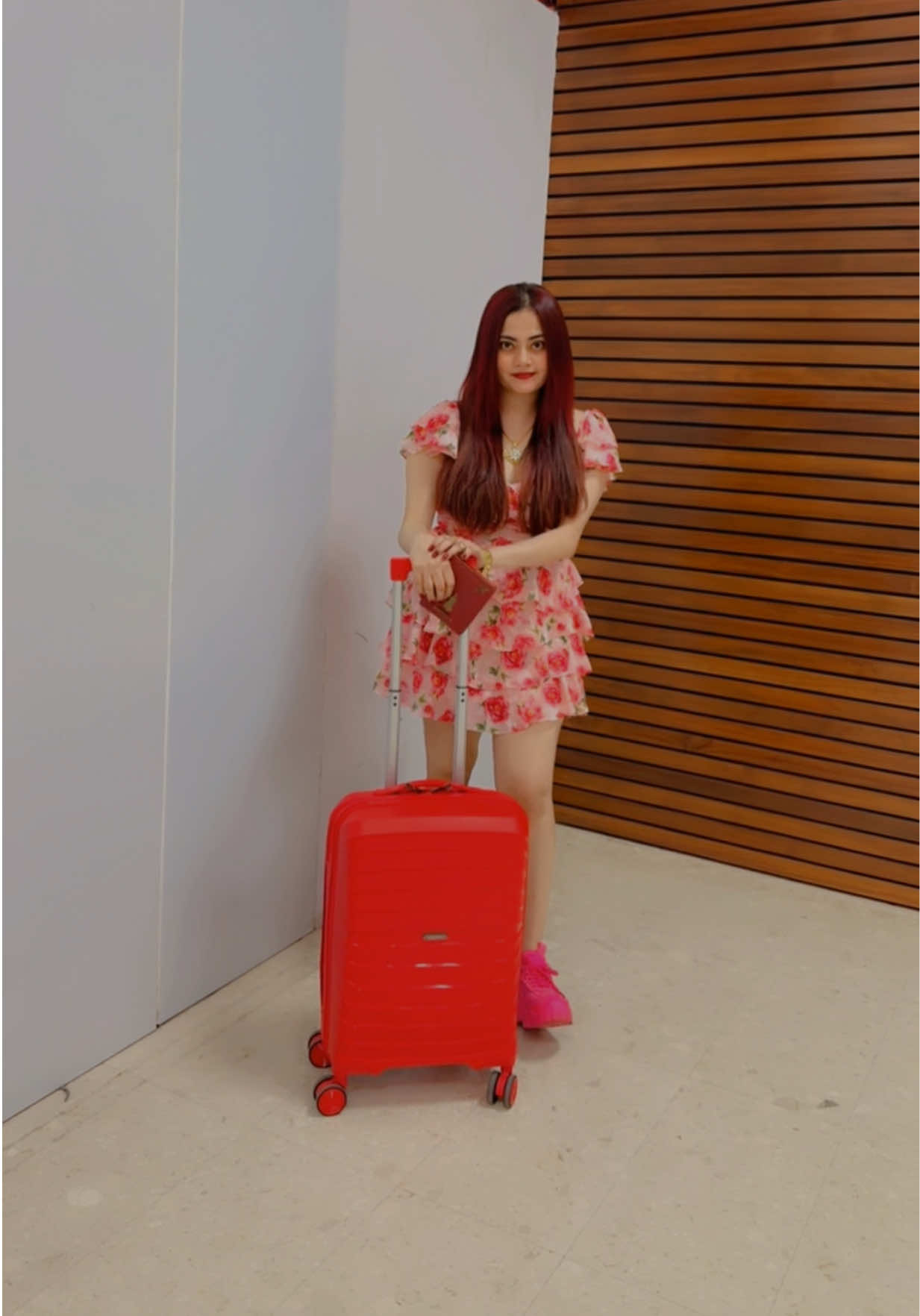 මං ගියාට මාව අමතක කරන්න එපා ළමයි ✈️ 🥺❤️😔 #rithu_dahamsa🦋❤️ #katunayake_bandaranayake_international #8millionviews #katunayakaairport #rithu_queen_beauty🌸🦋❤️🌈🤗 @🌹🦋Rithu  queen beauty🦋🌹 @🌹Rithu Dahamasa🌹 