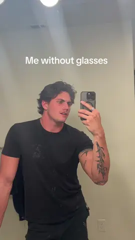 It’s a curse #wejumpstreet #rightinthecrack #fyp #glasses 