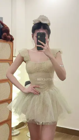 Em thề lun :)))) Em mặc mào xanh nha mí chị :)) #biuclothing #thugneee #outfit #doxinh #banhbeo 