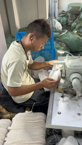 Strobel Sewing Machine #sewingmachine #stitchingmachine #shoemachine 