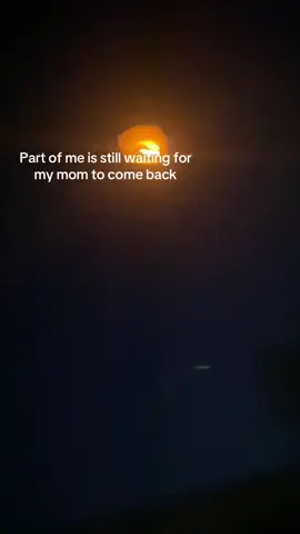 #deadmomclub🕊 