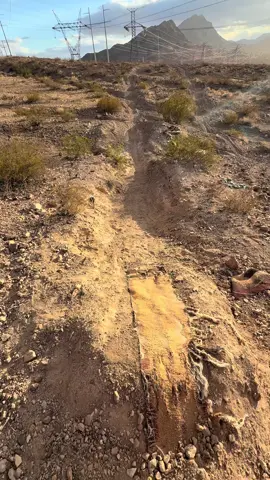 @MikahMcLean @Connor #dirtbike #friends #honda #motocross #desert 