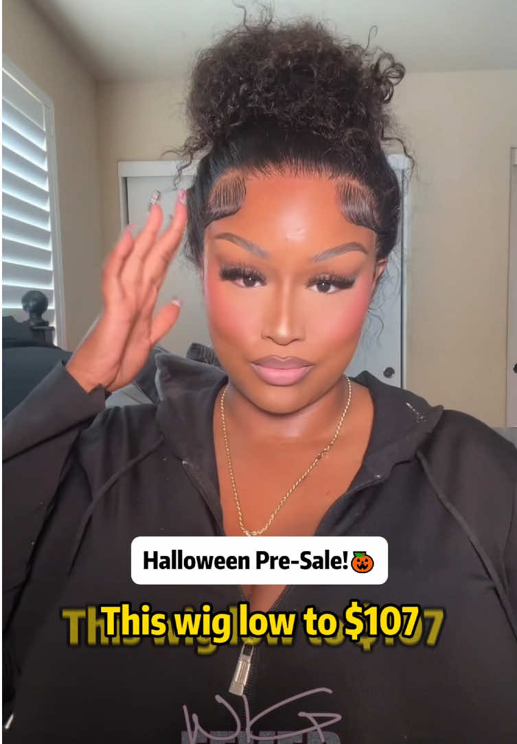 🎃 HALLOWEEN ALERT 🚨 360 Water Wave Lowest price of the year ⏰ @Lacey 💄❤️  Don’t miss it sis! Tap bio & grab yours.#wigfever #linkinbio #360 #curlyhair #halloweenlook 