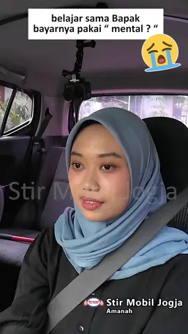Belajar nyetir sama bapak itu... bayarnya bukan pakai uang 💸 tapi pakai MENTAL! 😅 Suara bapak: “Itu koplingnya dilepas pelan, pelan, PELANNNN!!!” Anak: deg-degan, bukan karena mobil, tapi karena bapaknya 😭 👉 Solusi: Kalau pengen belajar nyetir tanpa tekanan, mending ikut kursus aja. Instruktur sabar, gak bentak-bentak, dan mobil aman buat pemula. Karna mobil latihan kami ada REM pengamannya Yukk daftar belajar bersama Stir Mobil Amanah Terbaik di Jogja, Garansi sampai bisa ! Trainer Pria Trainer Wanita WA : 0812-9883-1215 #stirmobiljogjawanita #stirmobilwanita #kursusstirmobiljogja #belajarstirmobil #jogja