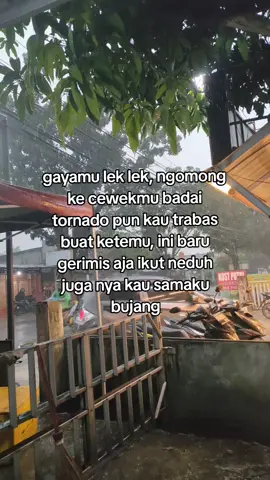 gayamu lek lek  #bataktiktok #katakata #fyp #lewatberanda #storywa 