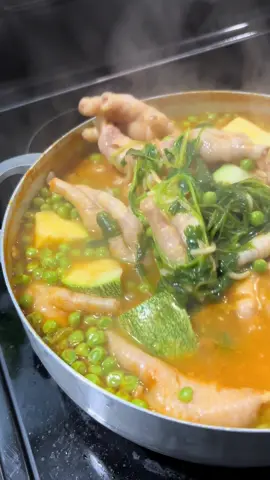 Patas de pollo con fideos arroz y verduras , colageno puro . #patasdepollo #patasdepollo #patasdepollo #patasdepollo #patasdepollo 