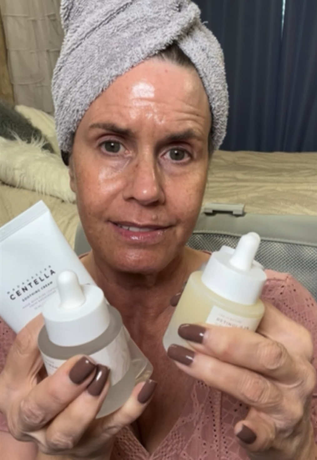 @SKIN1004 US If your skin feels tight, flaky, or irritated — it’s your barrier begging for help. The SKIN1004 LAB IN NAT Ampoule Set is designed to calm, hydrate, and strengthen your skin from within. Each ampoule has its own specialty — hydration, radiance, or firmness — all powered by Centella and Ceramide NP for deep barrier repair. Lightweight, soothing, and perfect for sensitive or over-treated skin. 💧 Tap the cart to check if it’s still in stock — your skin will thank you! #SKIN1004 #KBeautyFinds #TikTokShopCreatorPicks #TikTokShopBlackFriday #genxbeauty 