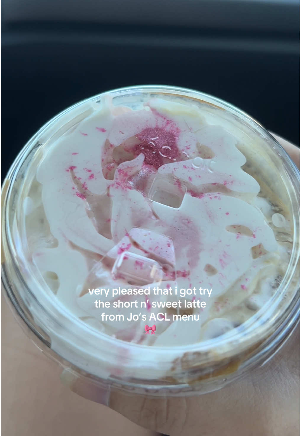 i love love love jo’s and all their limited time menus 💖🎀🪩 #joscoffee #houstoncoffeeshop #aclfestival #sabrinacarpenter #shortnsweet 