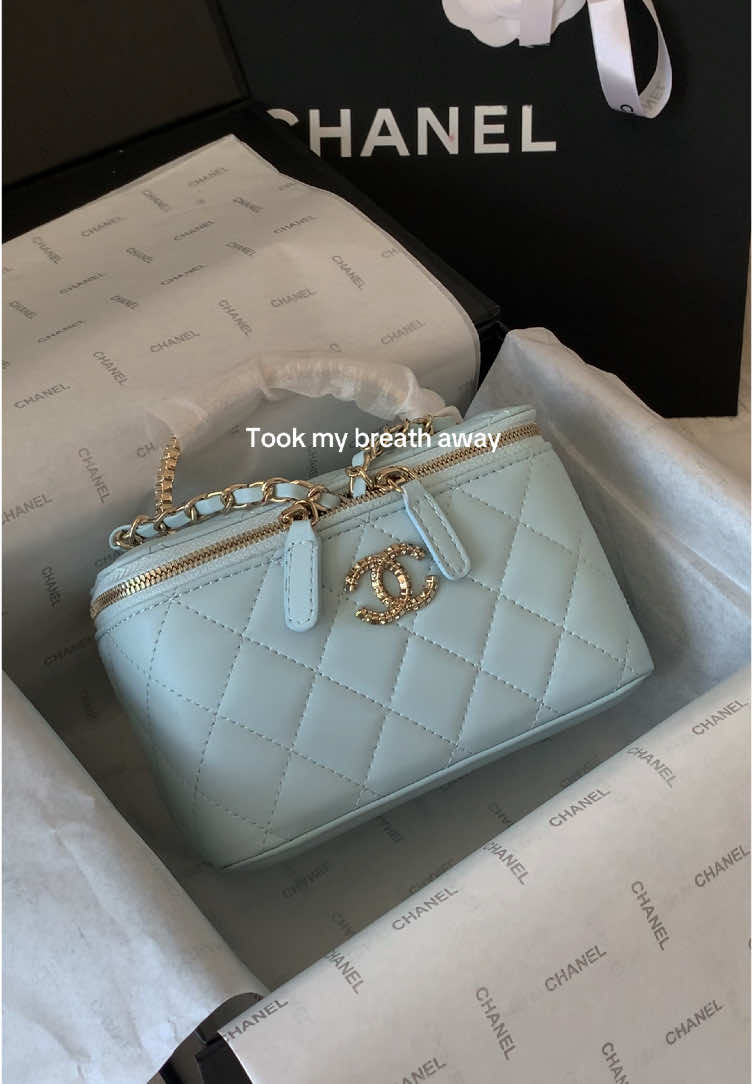 She is gorgeous #fyp #chanel #unboxing #bag 