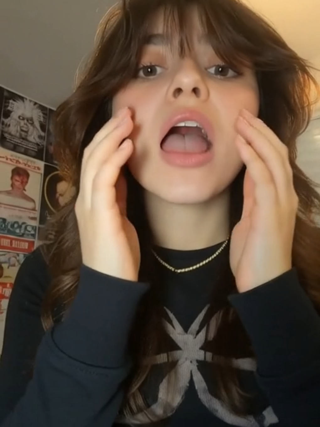 angelarrochista tongue mouth comisiones al dm #tongue #tongueout #tonguetok #longtongue #uvula