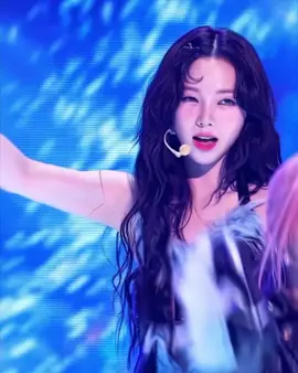 BANG | KARINA 😍🌹