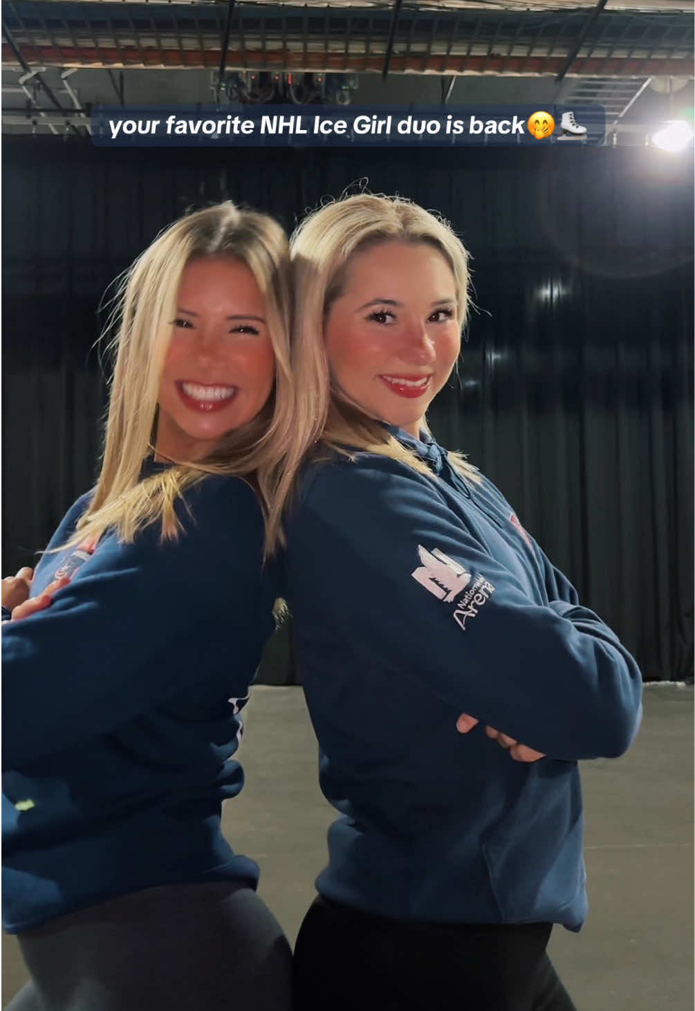Bek & Lynds back at it again❤️🫱🏽‍🫲🏼⛸️ #columbusbluejackets #NHL #IceGirl #IceCrew #hockeyseason 