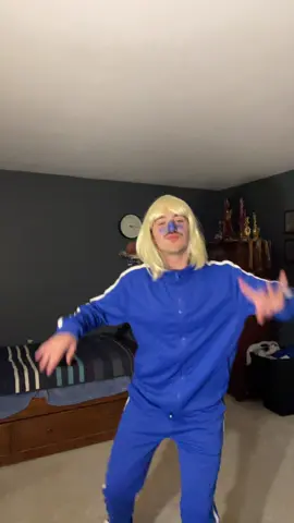 Highkey feeling myself in this bob #halloween #costumeideas #halloweencostume #willywonka 