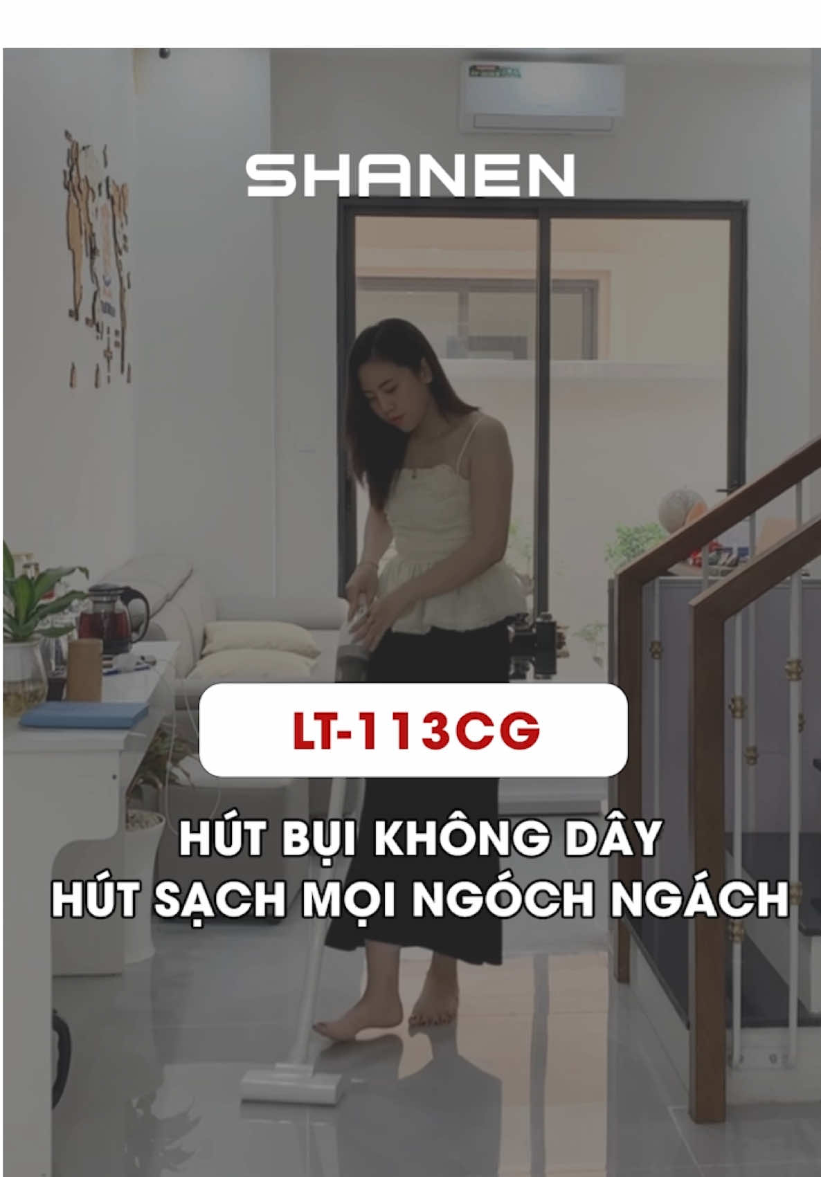 HÚT BỤI KHÔNG DÂY SÀN NHÀ. Với đầu hút nối dài đi kèm theo đó là máy không dây mình có thể hút sàn ở mọi nơi mà không cần ổ cắm #hutbuicamtay #hutbuiminicamtay #mayhutbuisannha #xuhuong #sieusale 