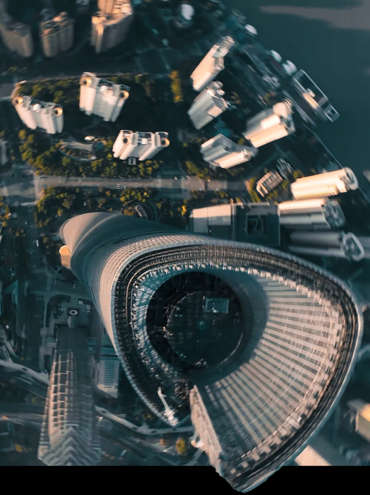 Chasing the city lights high above Shanghai 🌆✨ 🚀 #NazgulEvoqueF5V3 🎥 Created by IG: sktrexkk525 #iflight #iflightfpv #iflightnazgulevoque #fpv #fpvdrone