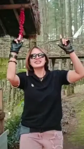 Membalas @mustikaputribungsutiktok  haruskah aku bertahan😩😩#dj #djremix 