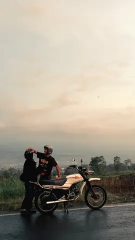 @tio 💗🤩 #win100 #winsemitrail #foryoupage #win100indonesia #4upage 