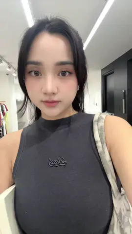 Đang bận nhé:))
