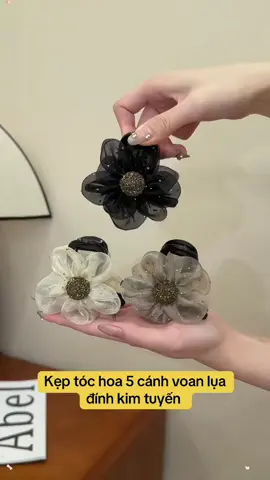 Kẹp tóc hoa lụa đính kim tuyến #keptochoa #keptochoalua #keptocvoan #keptochoa5canh 