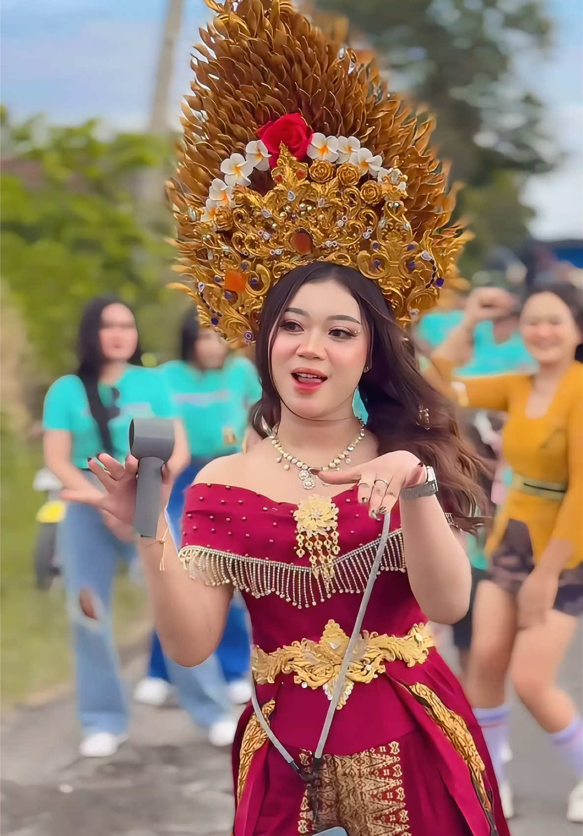 Terlalu berat bolo #dance #karnaval #karnavalsoundsystem #fyp #fyppppppppppppppppppppppp 