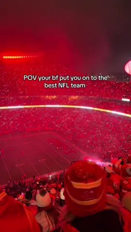 In taylor’s team we trust ❤️✨ #fyp #cheifskindom #cheifsfootball #nflfootball #chiefsnation 