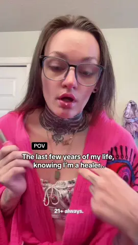 You know I always eat. Let me help you.. always.. eat too..? But like. Spiritually within urself baby 🥹😍😘🌟 #goddess #healer #intention #innerchild #manifestation 