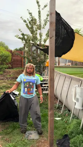 👁️🏊🏽‍♂️👁️ Full vlogs on YouTube @elijahray132 #rugmaker #ftm #tinyhouse #pool  