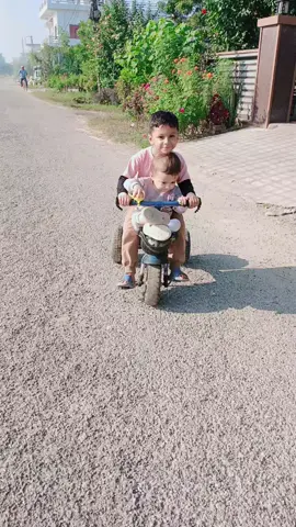 दादासँगै घुम्न जाने भनेर मम्मी सीत नमानेको अवस्था 😍😍❤️@🇳🇵🇳🇵🇳🇵 #Sarthak😍😍😍 