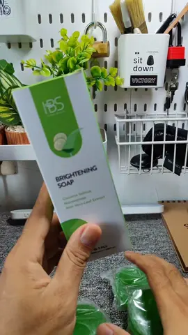 sabun mandi untuk wajah badan, yang pengen putih? bisa, noda hitam di wajah? bisa dong #sabunviral #sabuncucimuka #sabunibs #sabunpemutih 