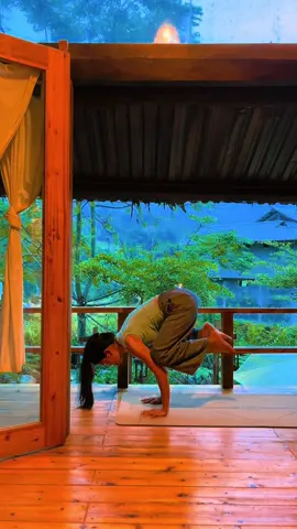 Ở đây không có vội vàng, chỉ có từng chút, từng chút lắng nghe và cảm nhận sự chuyển động của cơ thể mình!!! 😘😘  #yoga #tapyogatainha #thamtapyoga #thamtapyogacaocap #huybat 