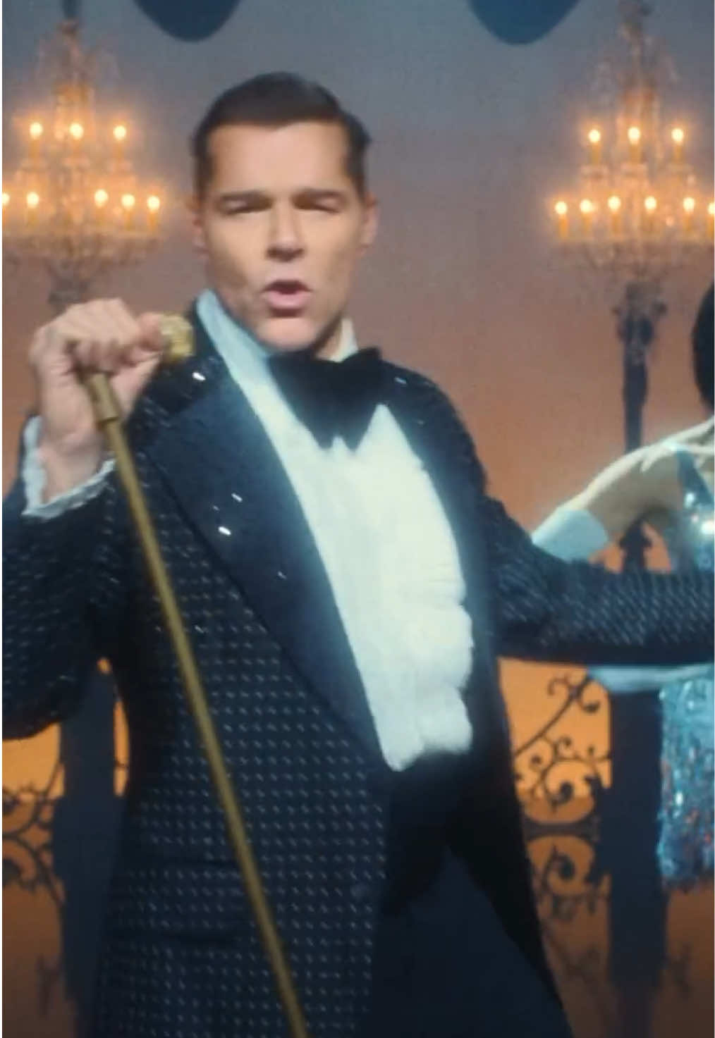 Is this a dream? .  #PalmRoyale November 12th on @Apple TV 