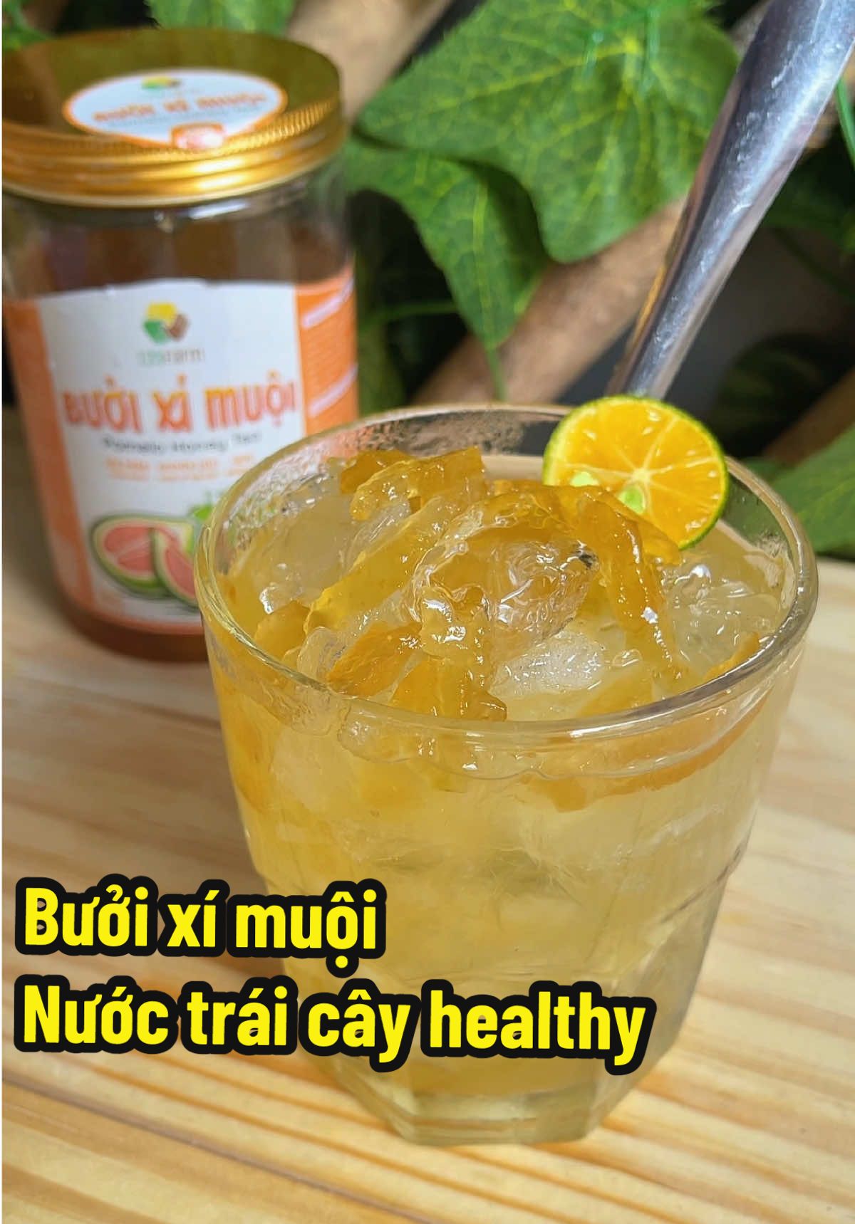 Uống thử bưởi xí muội mà ghiền thiệt sự luôn á 😆 mát lạnh, thơm thanh cực kỳ.Trùm cuối nước uống mùa này chính là bưởi xí muội nha mấy pà  #tiktokfood  #anuonghealthy  #buoiximuoi  #reviewdoan  #honghariviu 