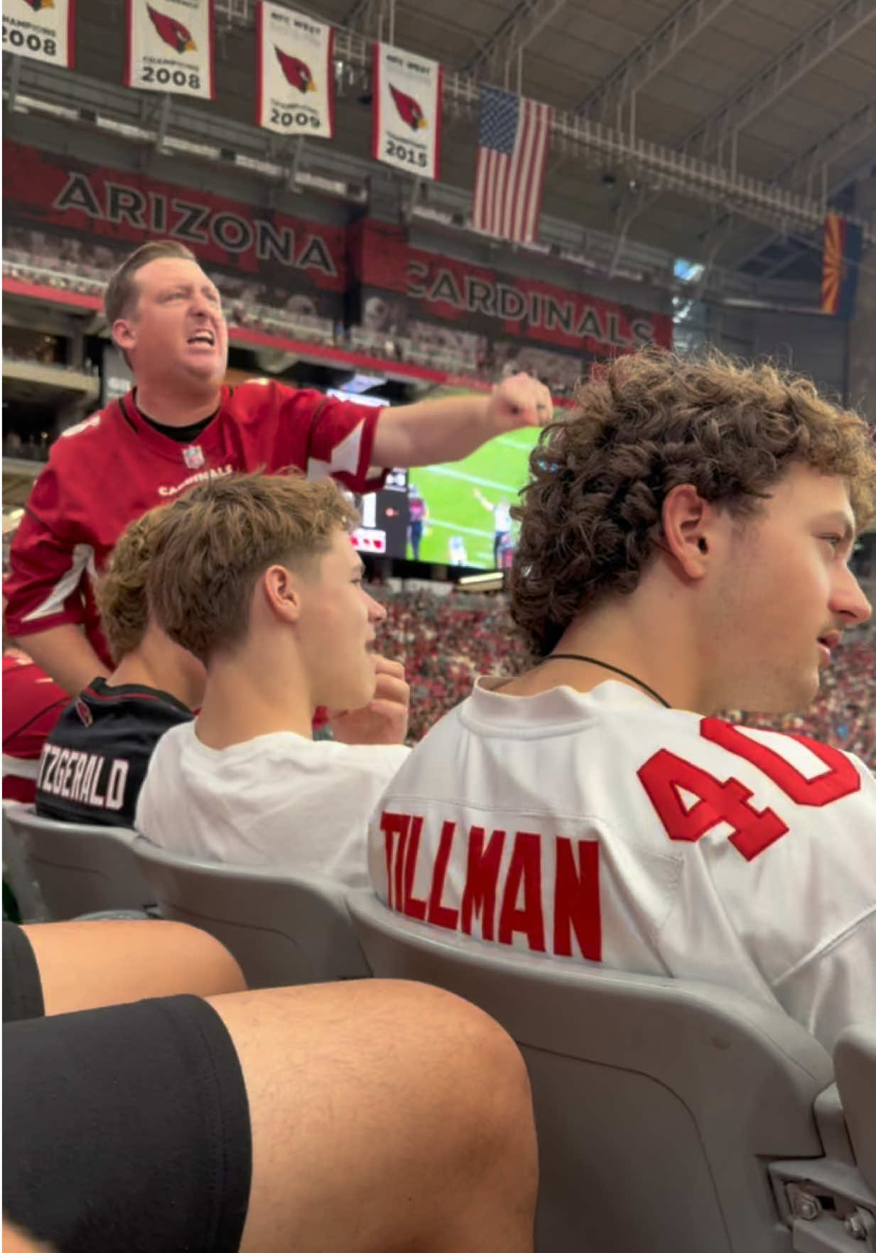 “I don’t even know what I am looking at ref because I’m confused and pissed from the play before.” 😂  This guy had us crying the whole game: serious, passionate, and unintentionally hilarious. He didn’t miss once. @Arizona Cardinals  #cardinals #fyp #azcardinals #football #funny
