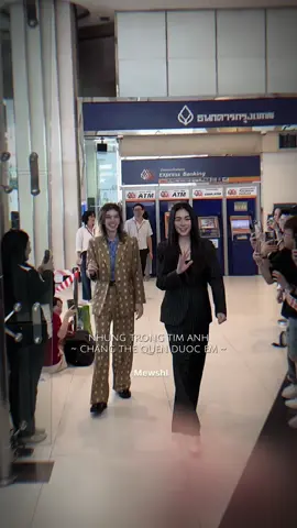 Ai bot đây 😂 #linglingkwong #ormkornnaphat #LingOrm #หลิงออม 