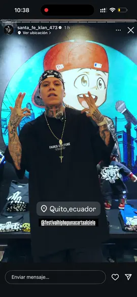 @Santa Fe Klan  confirma su asistencia en nuestro festival UNA CARTA AL CIELO XIII  uno de los artistas top mundiales del hip hop latino. 🎶 Invitados especiales: 🇲🇽 Pato Machete (Control Machete) 🇵🇪 Sloowtrack & Girumadfleiva (Guerreros del Bajo) 🇲🇽 Turek Hem 📅 Sábado 15 de noviembre 📍 Centro de Exposiciones Quito 🕑 2:00 PM 🎟 Entradas:  • PREFERENCIA + póster 👉 $35  • VIP + póster + bandana 👉 $55  • BOX + póster + bandana + lanyard 👉 $90  • BOX SOUND CHECK + póster + bandana + lanyard + asiento numerado + hidratación 👉 $140 📍 Puntos de venta oficiales: Centro comercial Quitus calles Versalles y san Gregorio  • Blue House Tattoo (local 613) • Original Capital Caps (local 572) • Sudakas Brand (local 318) 💻 Venta en línea: BuenPlan https://www.buenplan.com.ec/event/una-carta-al-cielo-xiii-2025-quito #santafeklan #quito #ecuador #concierto #unacartaalcielo 