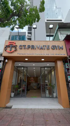 ✨ CHÀO MỪNG BẠN ĐẾN VỚI CT PRIVATE GYM CHI NHÁNH Q3 TẠI ĐỊA ĐIỂM MỚI✨ 📍 322 Nguyễn Thượng Hiền, P. Bàn Cờ, Q.3 Sau 5 năm đồng hành, chúng tôi chính thức bước vào một hành trình mới với không gian tập luyện được nâng cấp toàn diện: 🏋️ Phòng tập rộng rãi – hiện đại 🔥 Thiết bị chuyên nghiệp – tiêu chuẩn quốc tế 🤝 Không gian riêng tư tối đa 3 khách hàng trong cùng 1 khung giờ – Trải nghiệm 1-1 tối ưu 🎥 Xem ngay video để cảm nhận rõ hơn không gian tại CT Private Gym địa điểm mới! 💪 Sẵn sàng giúp bạn chinh phục mọi mục tiêu hình thể với chất lượng huấn luyện chuẩn Private Gym. 👉 Đặt lịch tập thử ngay để là những người đầu tiên trải nghiệm không gian mới này! 📲 0969300339 📩 Inbox fanpage / Instagram: CT.PrivateGym #CTPrivateGym #CoSoMoi #PhongTapRiengTu #FitnessJourney #Quan3    