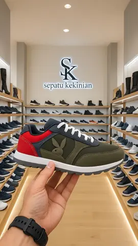 sepatu sneakers kekinian#sepatusneakers #sepatupria #sepatukeren #pyf #pyfツ 