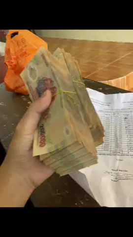 17 tủi tìm thấy cái mũ  1xxtr