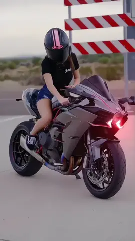 #机车 #女骑 #川崎h2