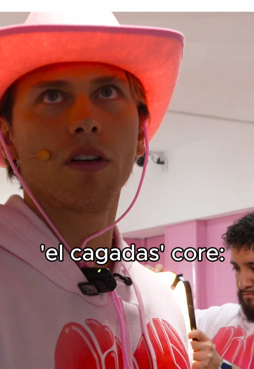 Traía sed pero nada más poquito 🫣  #teamaldo #aldodenigris @MARCONTRERASOF @Aaron Mercury 