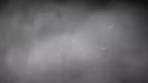 Lý Thường Kiệt (chữ Hán: 李常傑; 1019 – 1105) là một nhà quân sự, nhà chính trị rất nổi tiếng vào thời nhà Lý nước Đại Việt. Ông làm quan qua 3 triều Lý Thái Tông, Lý Thánh Tông, Lý Nhân Tông và đạt được nhiều thành tựu to lớn, khiến ông trở thành một trong hai danh tướng vĩ đại nhất nhà Lý, bên cạnh Lê Phụng Hiểu. #lichsuvietnam #lythuongkiet #anhhungdantoc #daikhaisatgioi #xuhuong 