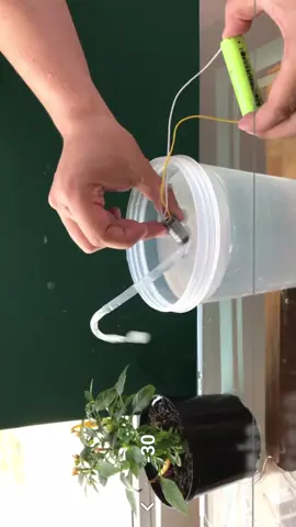 Bomba de agua  casera muy facil de hacer #comolohiceinventor #electronica #diyengine #electronicafacilydivertida #bombadeaguacasera