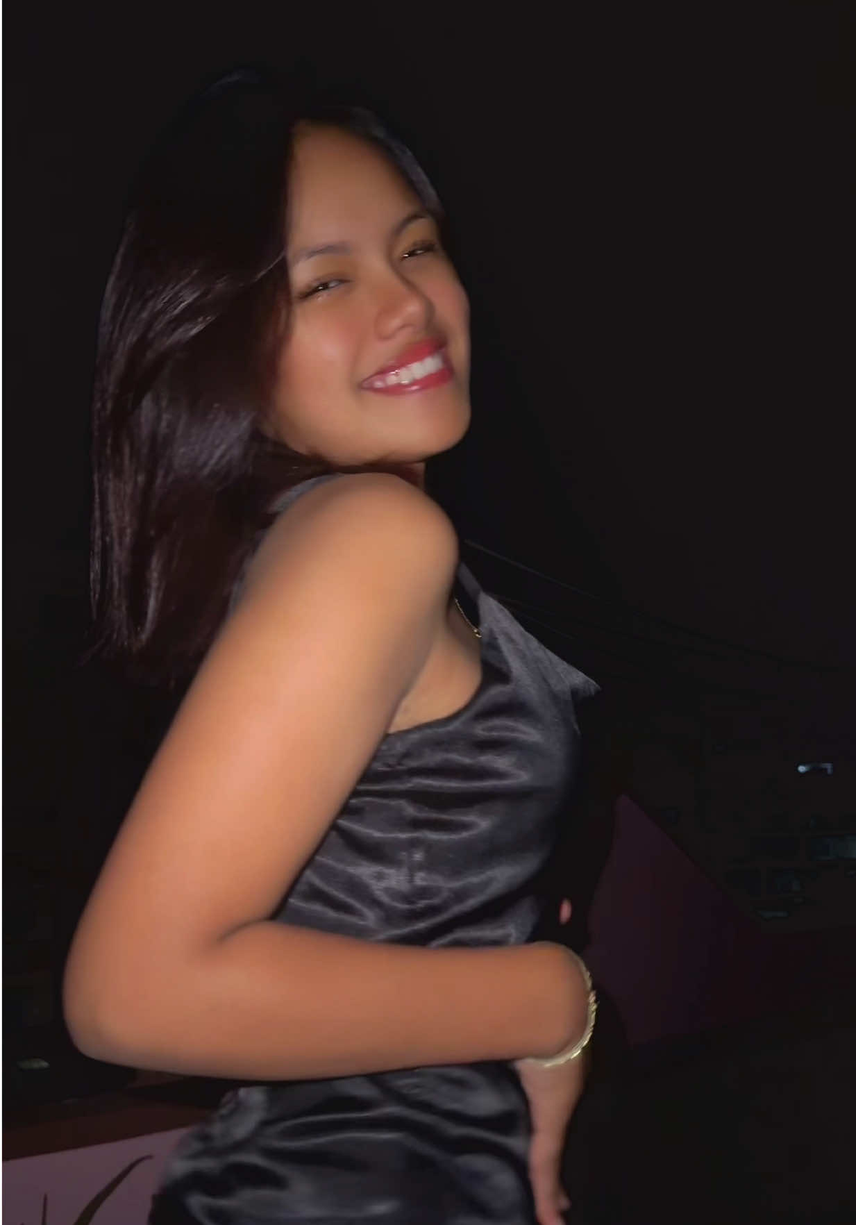 Tres dos uno spanish dance trend #foryou #tiktoktrend #fyp #shubhani #zuka #newtrend 