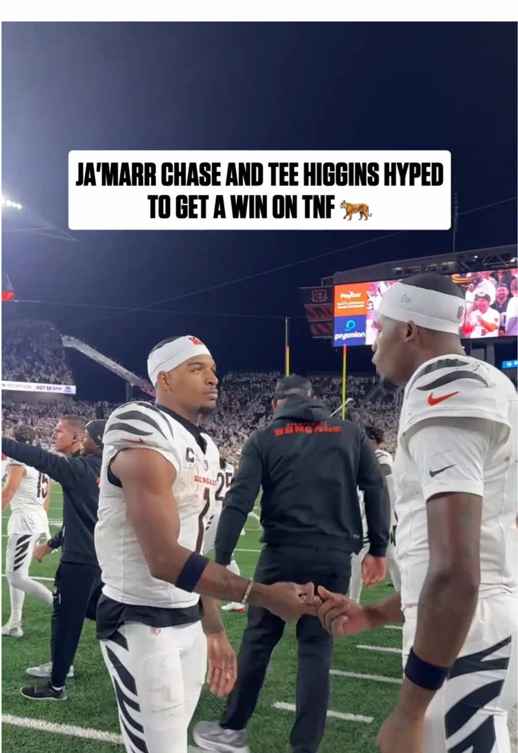 W’s in the chat 🖤🧡 #cincinnatibengals #nfl #jamarrchase #teehiggins @Cincinnati Bengals 