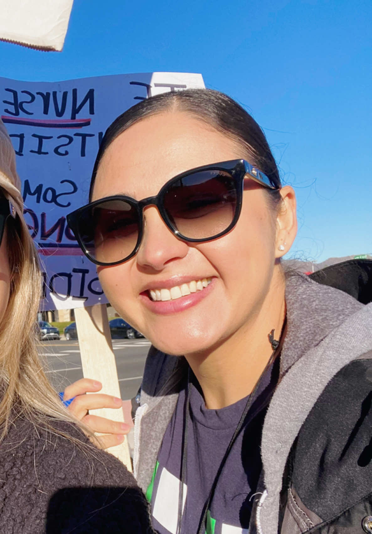 There’s power in being unionized healthcare workers! ✨💪🏽🪧  #UnionPower #RegisteredNurse #Strike #kaiserpermanente #UnionStrong 