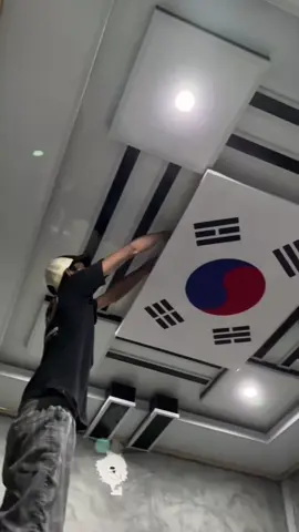 Proses pemasangan plafon PVC kombinasi bendera Korea desa tengki brebes#plafonpvc#plafonpvcminimalis  #masukberanda #tkikorea🇰🇷🇮🇩 #fyp 