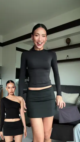 សំពត់ MODE MINI ពាក់សមជាមួយអាវគ្រប់ប្រភេទ កម្ម៉ង់ភ្លាមបានភ្លាម ✨ លក្ខណះ  🖤ចង្កេះខ្លី  🖤មានខោពីក្នុង  🖤សាច់ត្រជាក់ យឺត បត់បែនបែនតាមរាង  🖤ប្រវែងល្មម មិនខ្លី មិនវែង 🖤មាន សាយ S M  #cambodia #clothingbymode #OOTD #modemini 